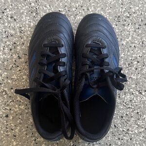 Adidas Kids Navy and Black Soccer Cleats (US 2)